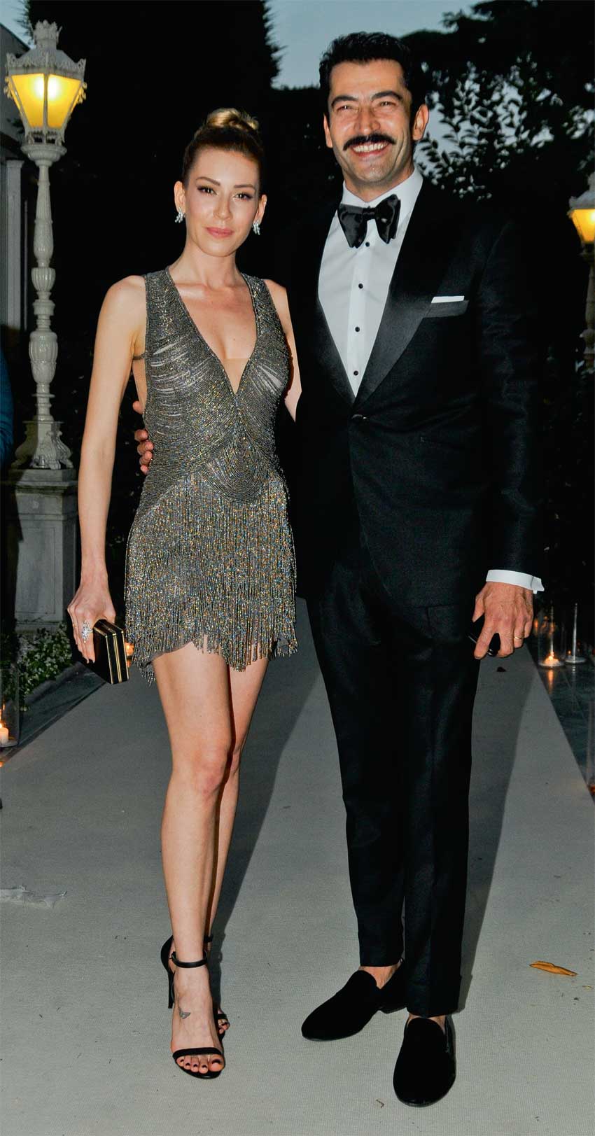 Sanat dünyasının ünlü isimleri düğünde buluştu