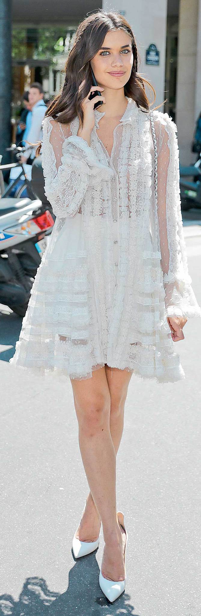 Paris ünlü isimleri ağırladı