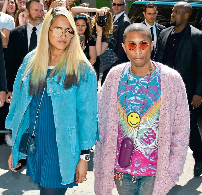 Paris ünlü isimleri ağırladı