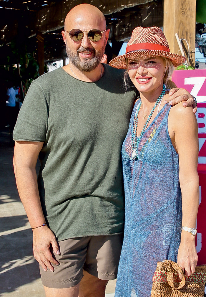 Cemiyet hayatı beach konserinde buluştu