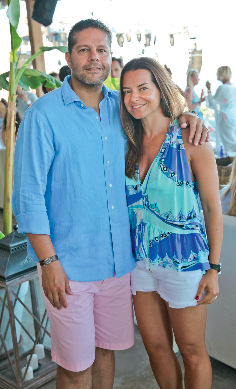 Cemiyet hayatı beach konserinde buluştu