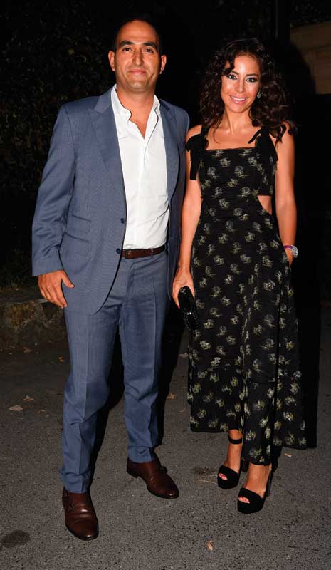 Genç Eczacıbaşı evlilik yolunda ilk adımı attı