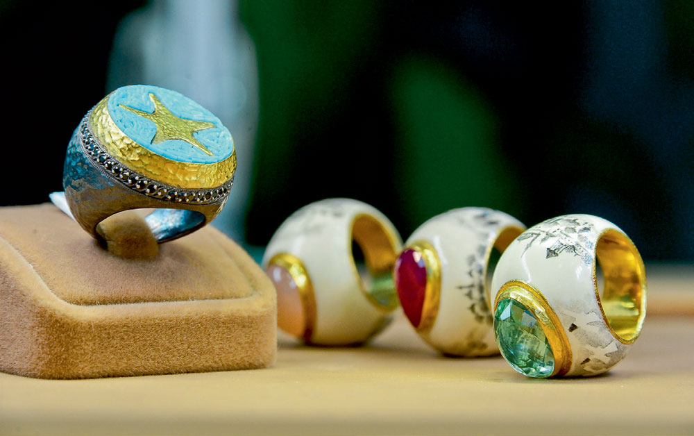 Mücevher tasarladılar