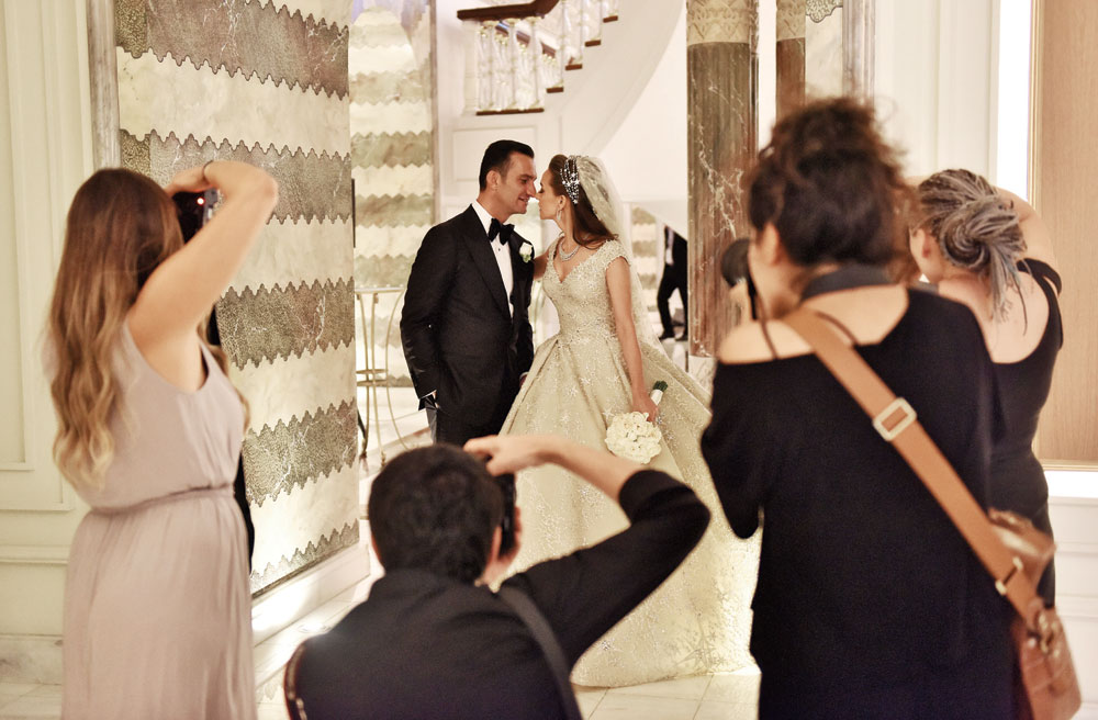 Sarayda görkemli düğün