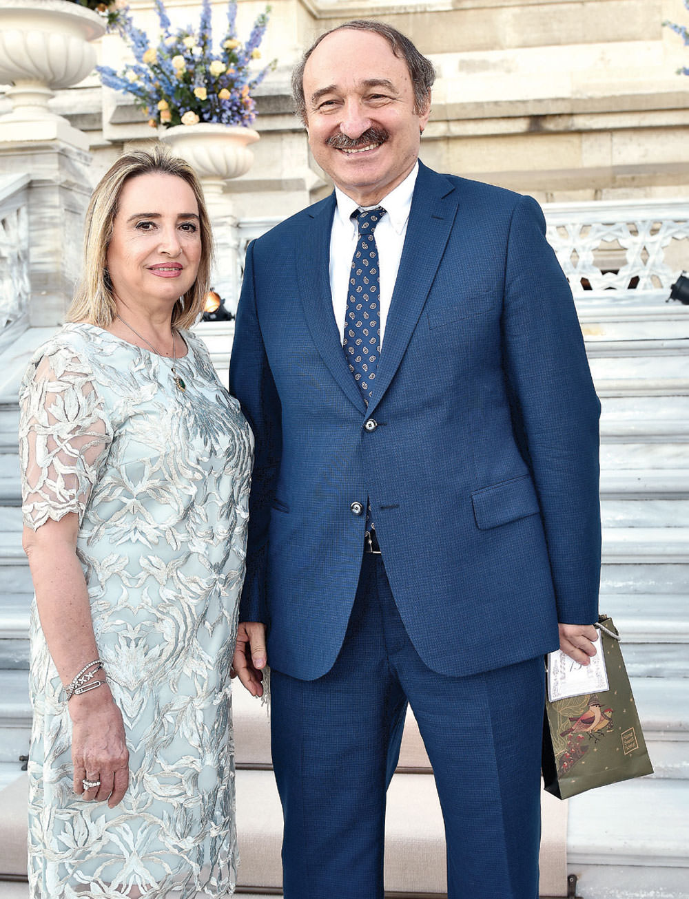 Sarayda görkemli düğün