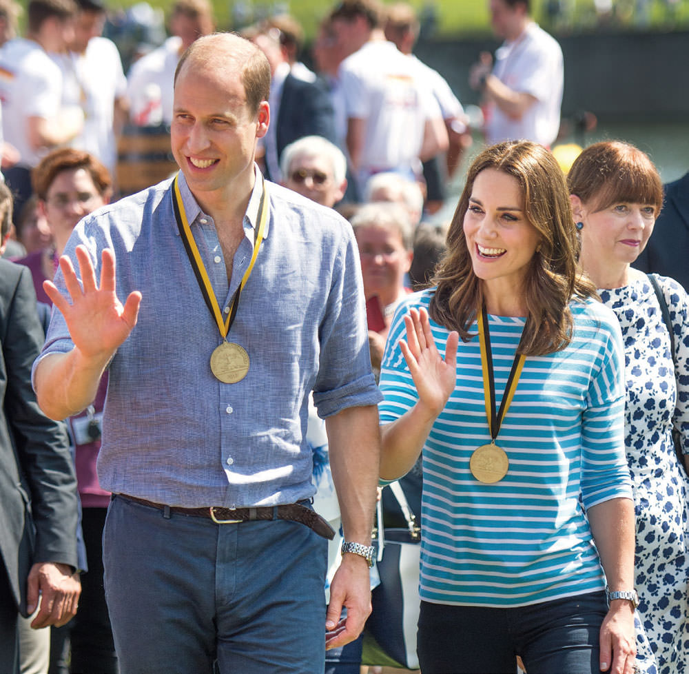 Prens ve düşes Almanların hayranlığını kazandı