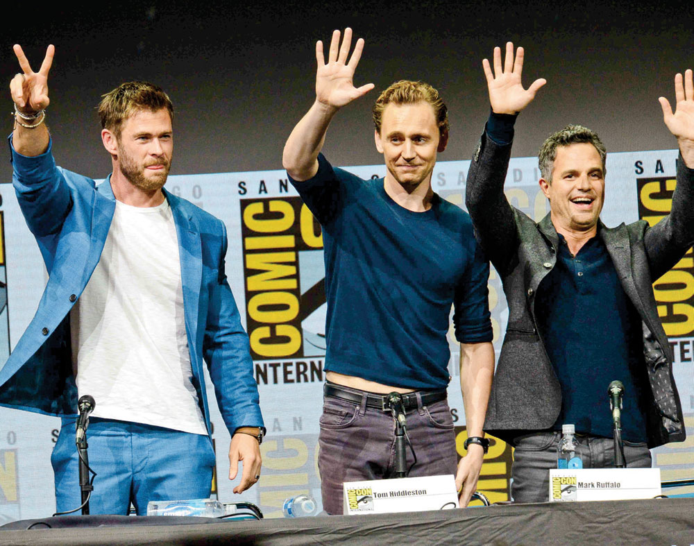 Bilim-kurgu dünyası hayranlarıyla buluştu