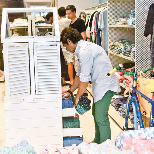 İstanbul'un elitleri Bodrum'a renk katıyor