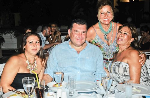 Yeni yaşını Bodrum’da kutladı