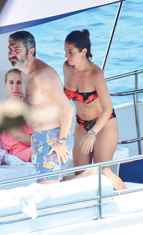Eşsiz bodrum koylarından renkli kareler