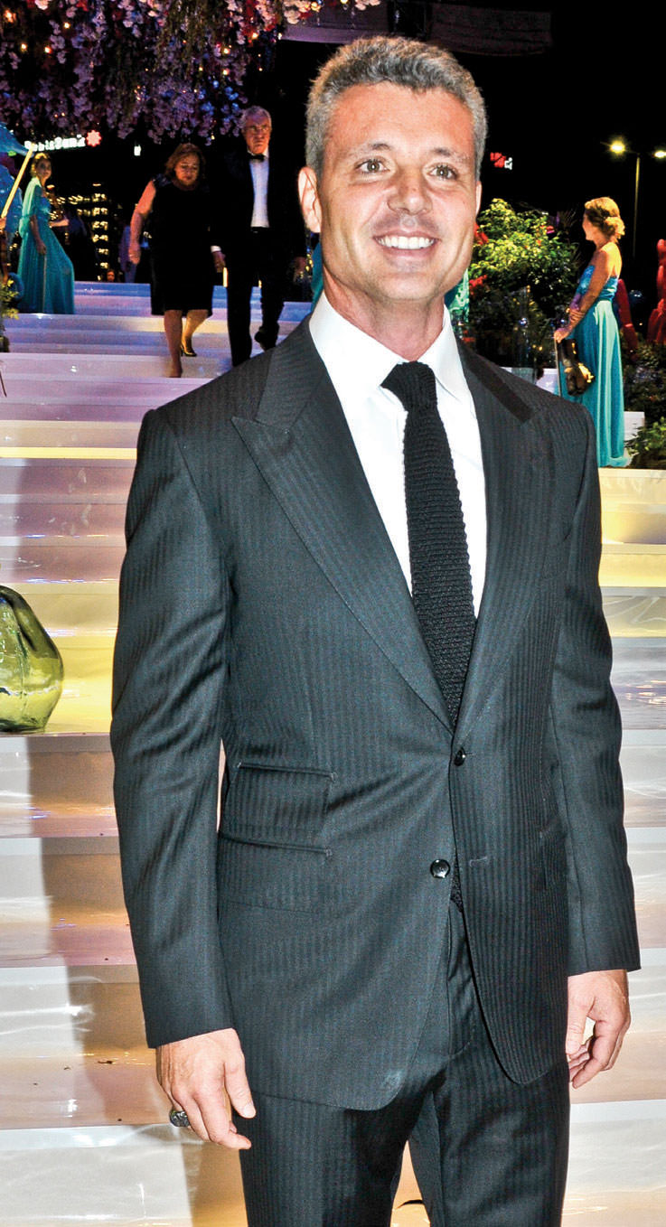 20. yaşını yıldızlarla kutladı