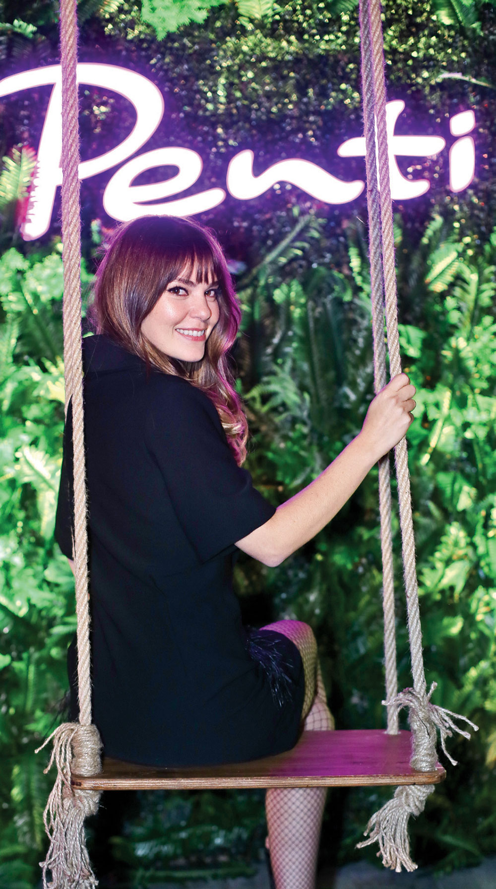 Ünlüler 'Pentihouse' partisinde buluştu 