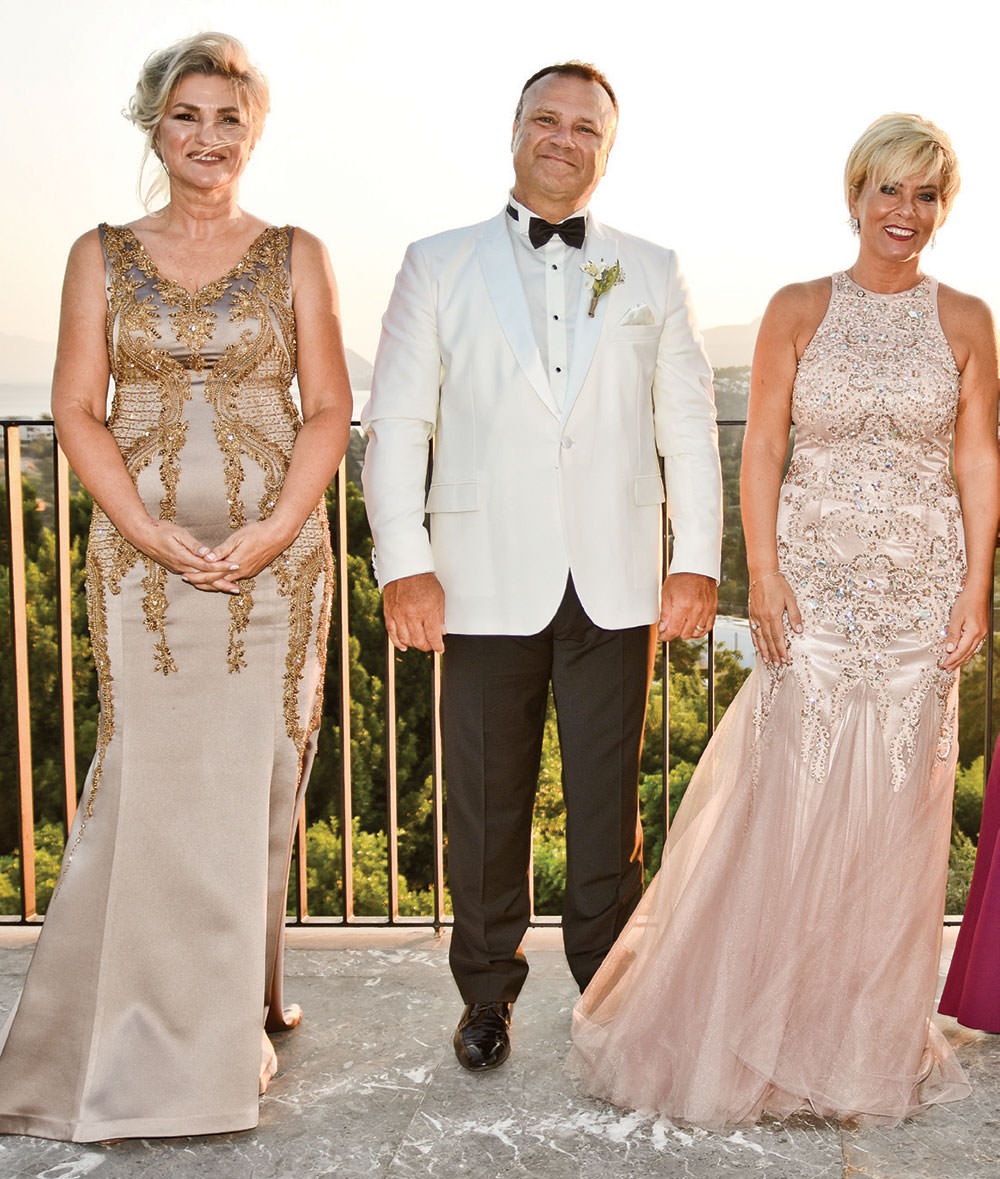 Polat Ailesi'nin mutlu günü