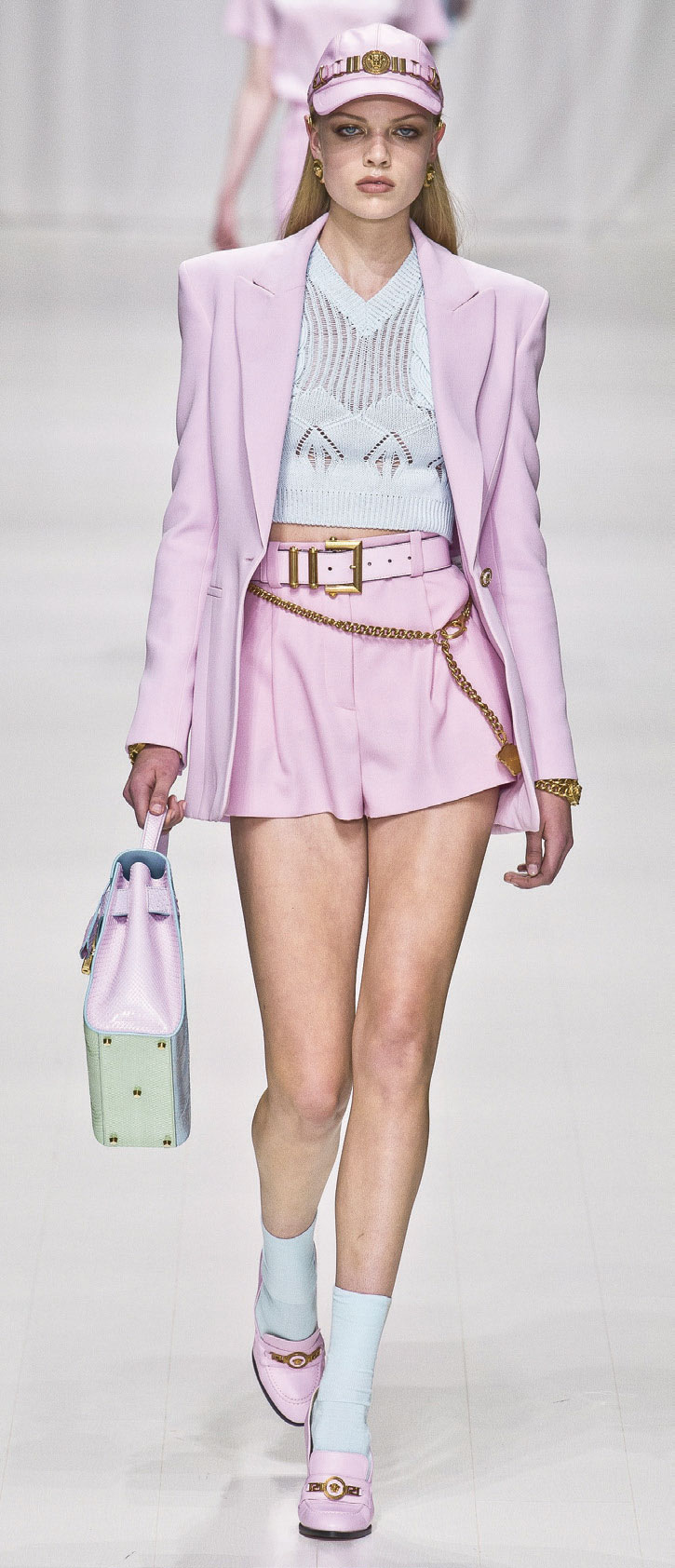 Modanın devlerini ağırladı