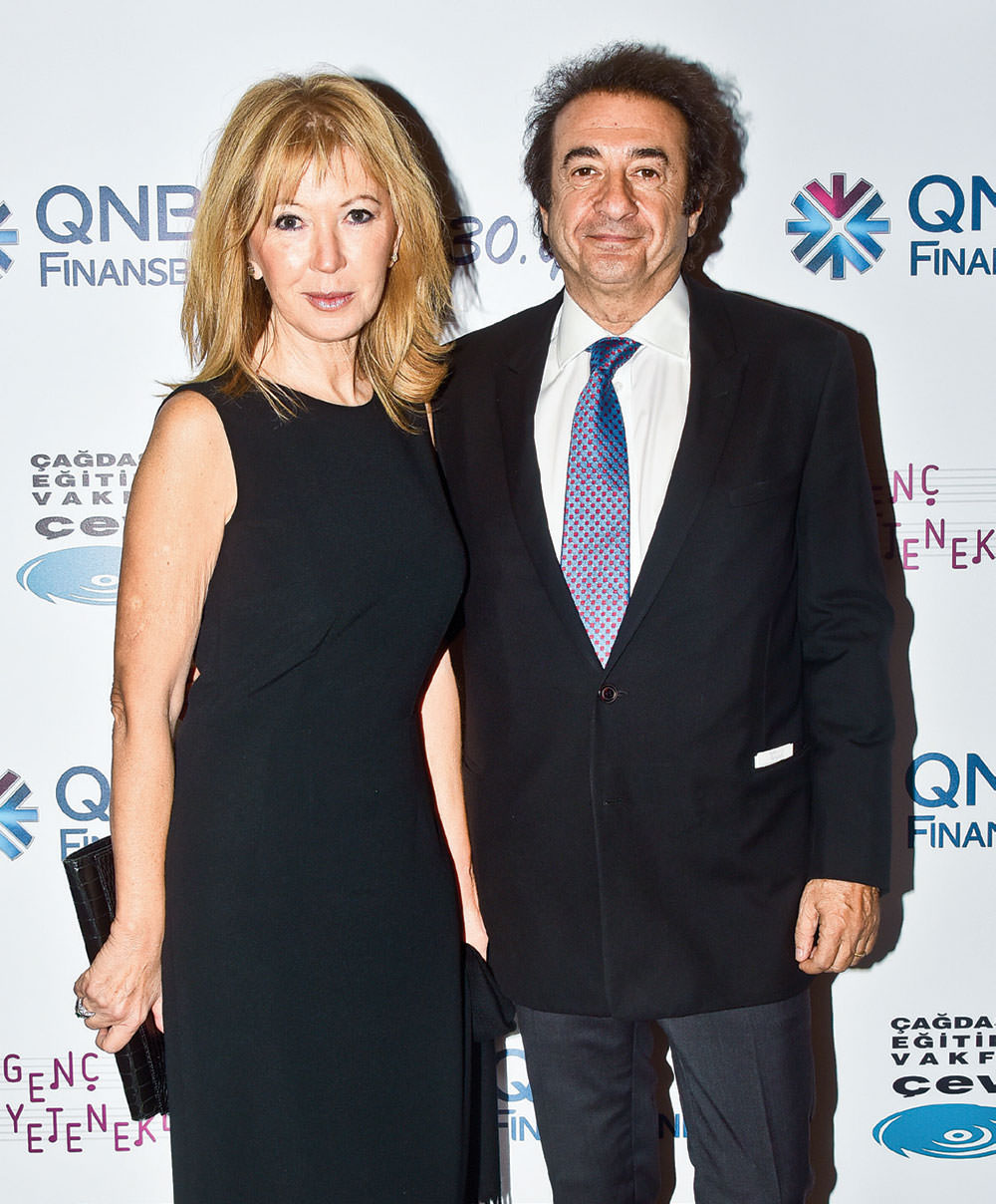 30. yıla görkemli kutlama 