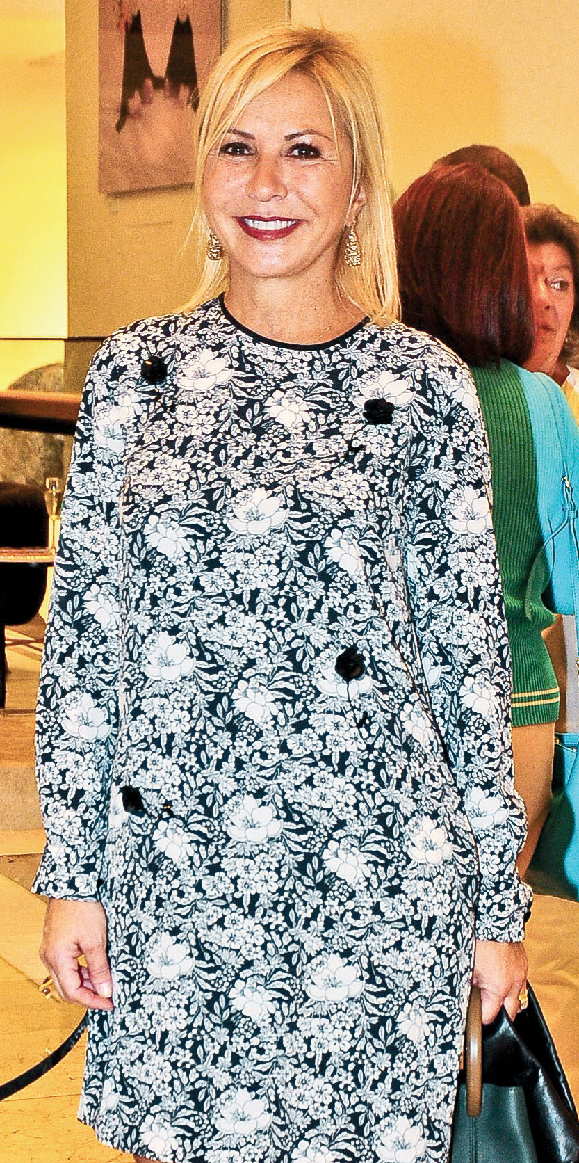 'Cosmos' sergisi moda ile sanatı bir araya getirdi