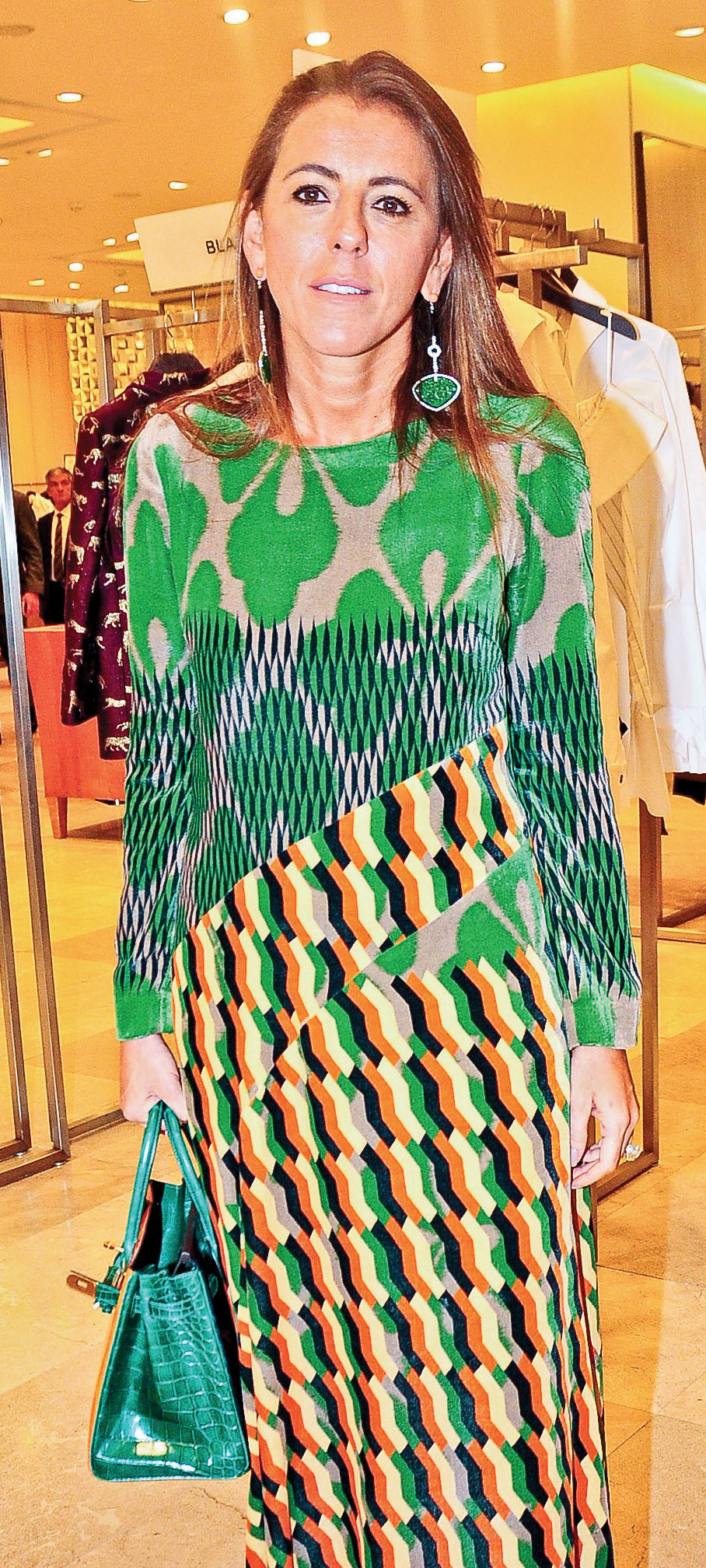 'Cosmos' sergisi moda ile sanatı bir araya getirdi