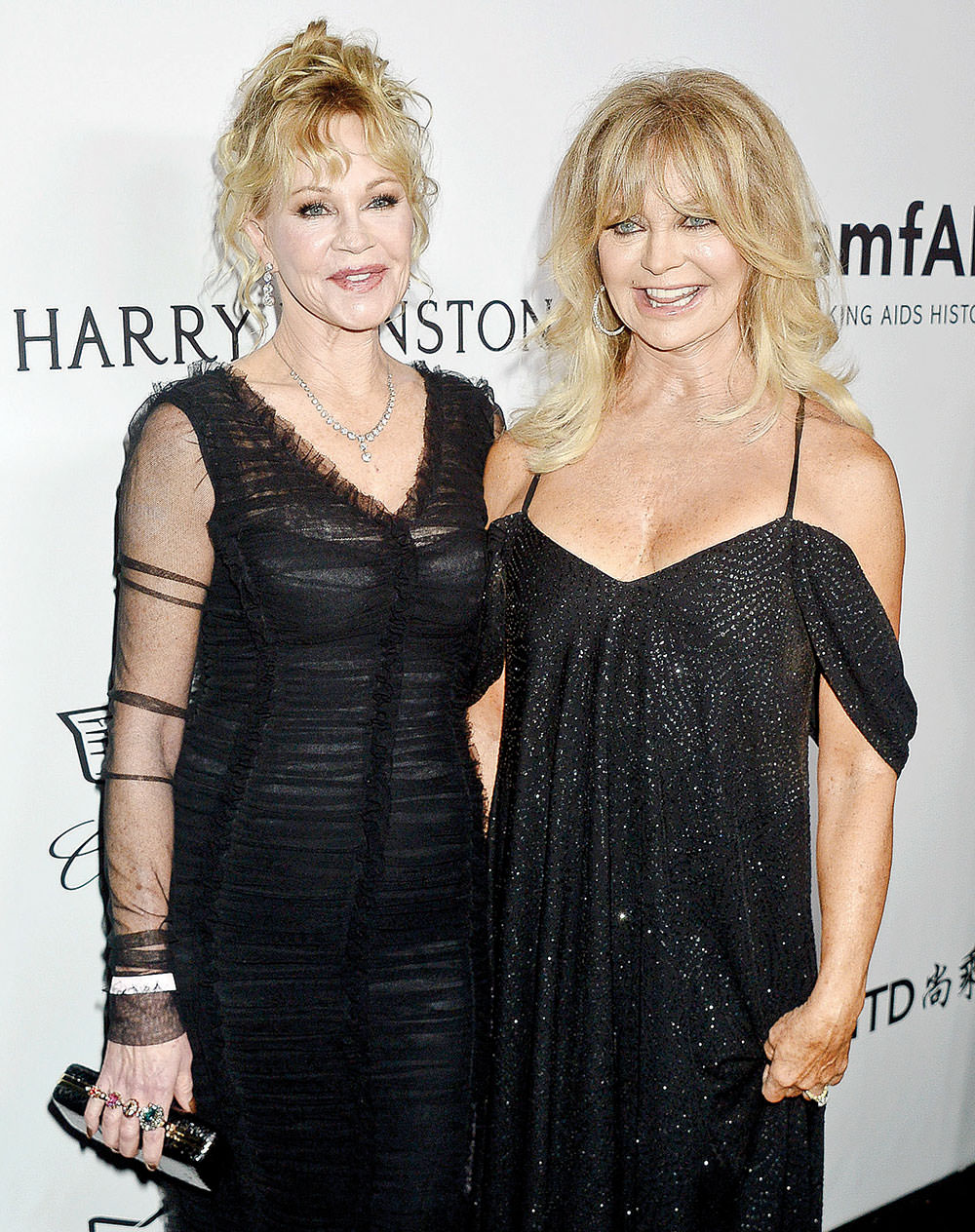 Yardım gecesinde yıldızlar buluşması 