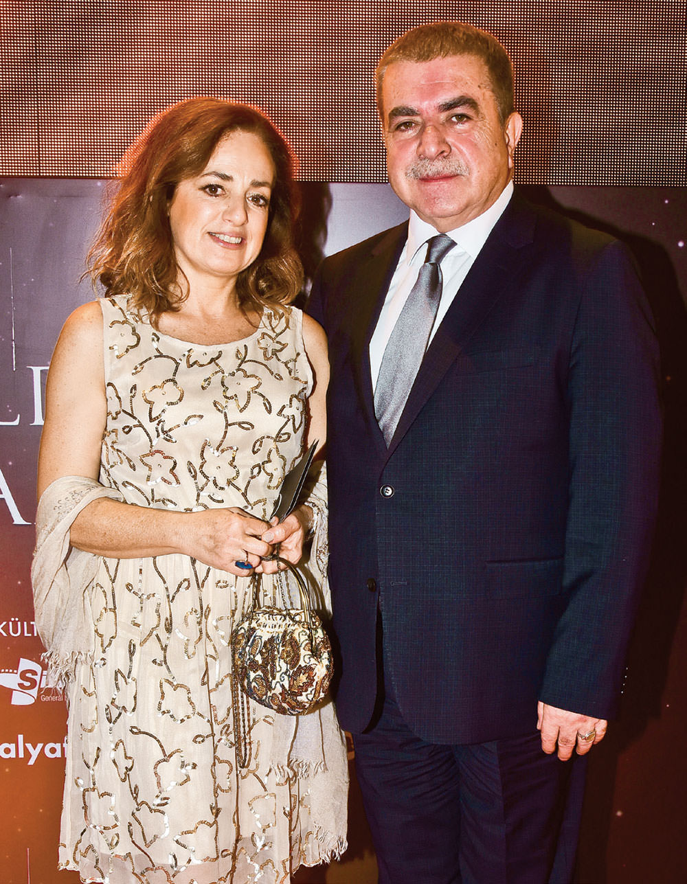 Antalya film festivali görkemli törenle açıldı