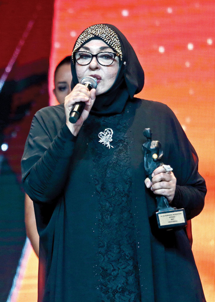 Antalya film festivali görkemli törenle açıldı