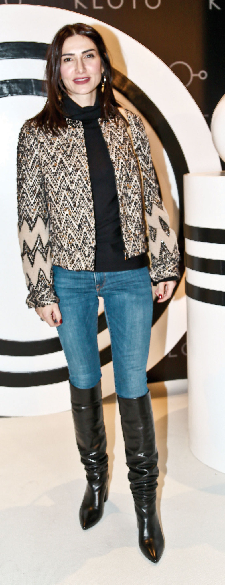 Genç tasarımcıdan koleksiyon tanıtımı 