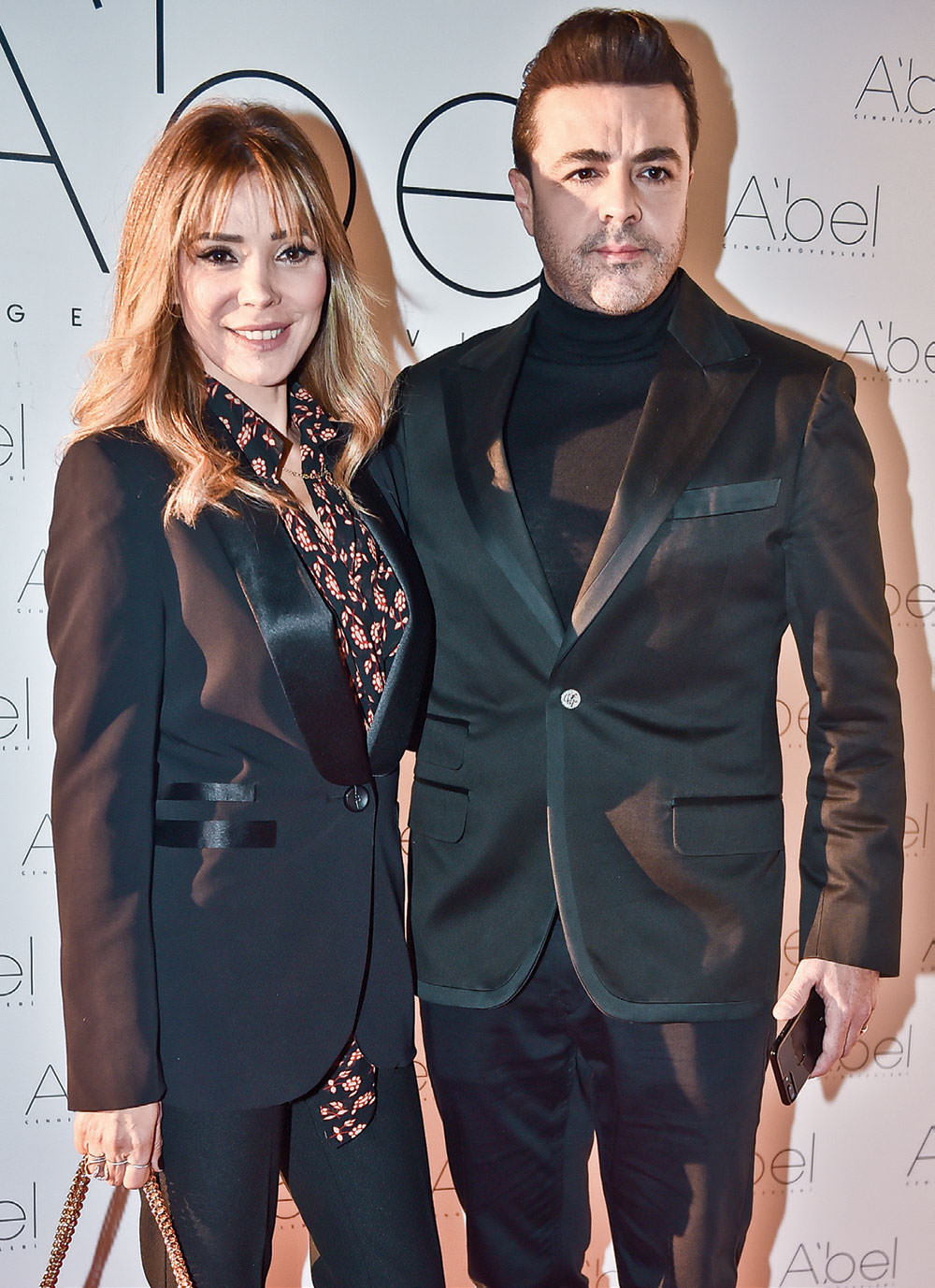 İlk projesini tanıttı 