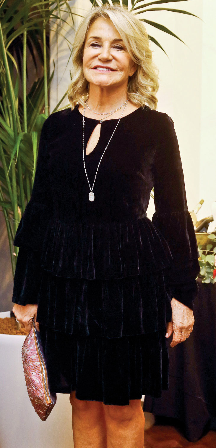 Yurtdışındaki başarısını kutladı.