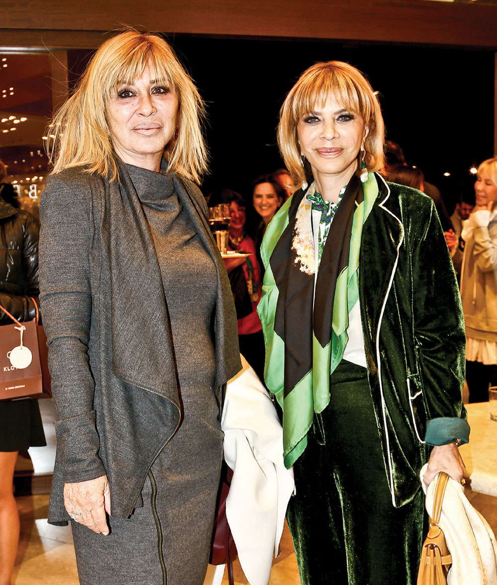 Genç tasarımcıdan koleksiyon tanıtımı 