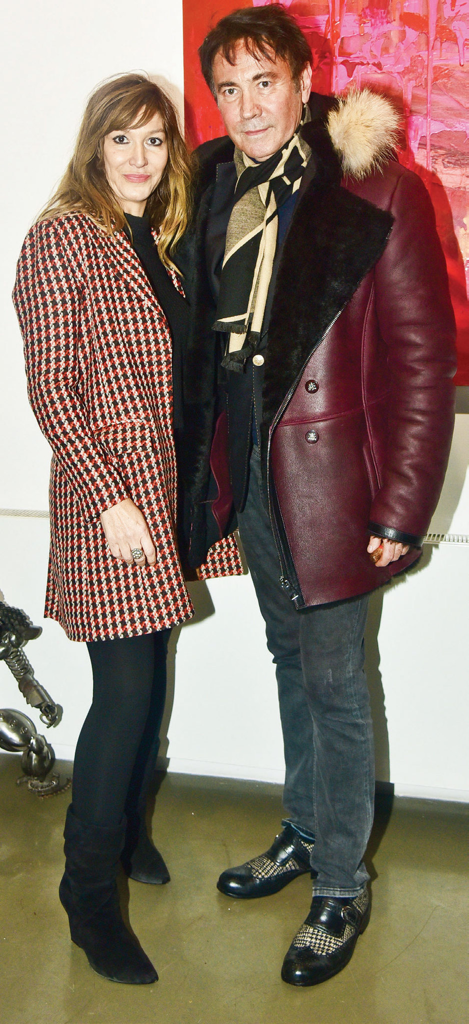 Yeni sergiye davetli açılış 