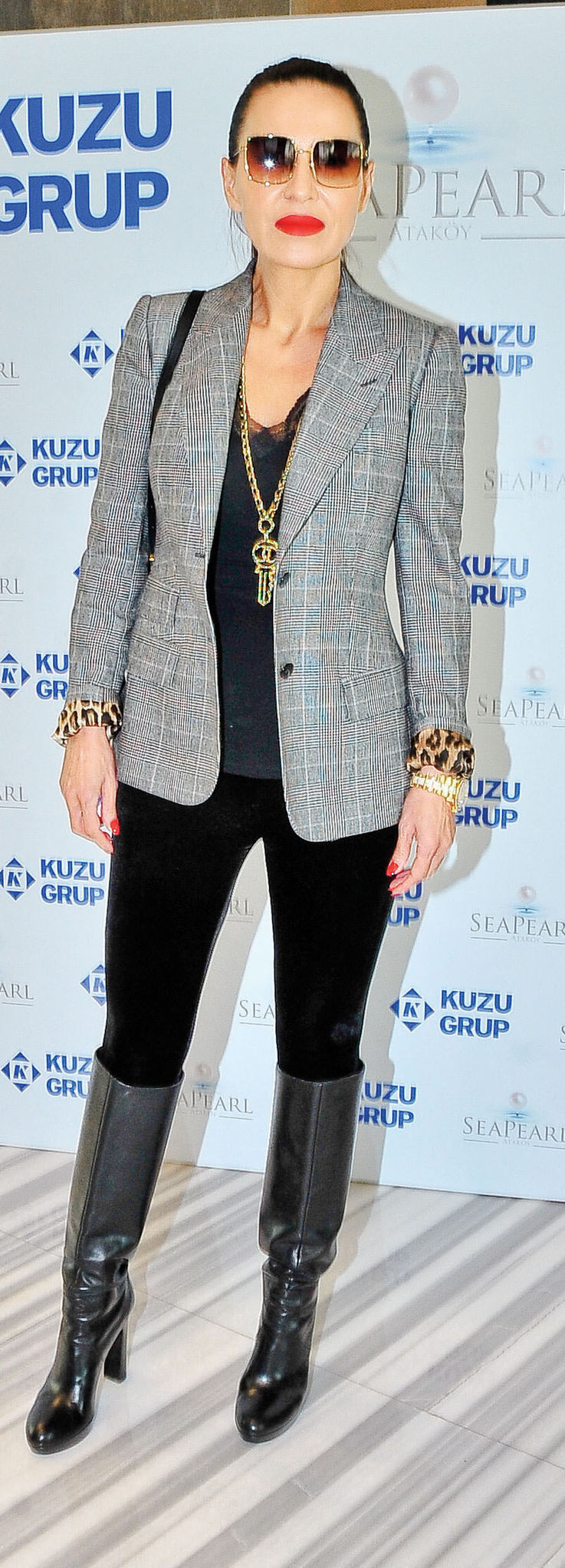 Deniz kıyısında yaşam başladı