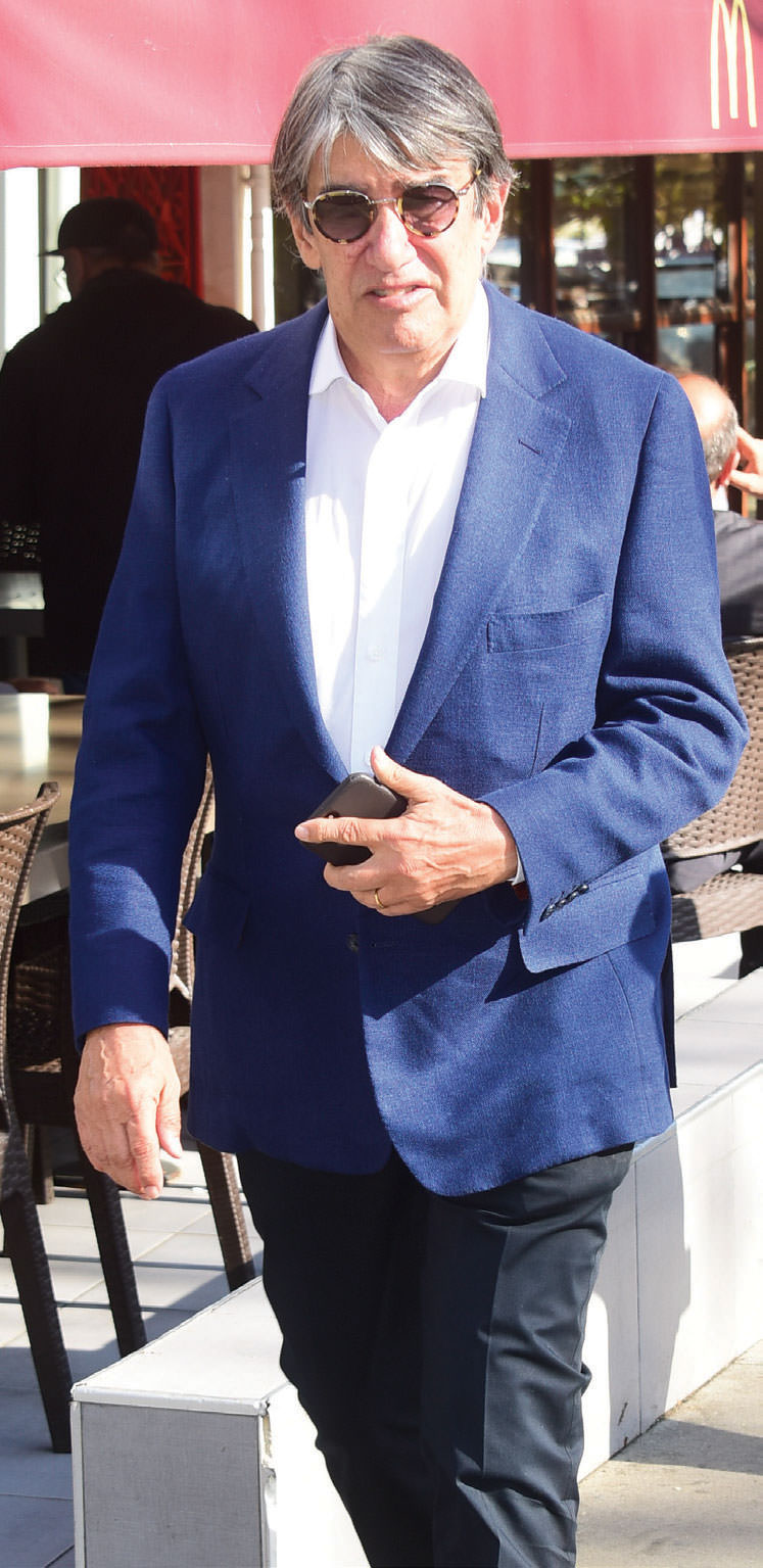 Gözyaşları içinde uğurlandı