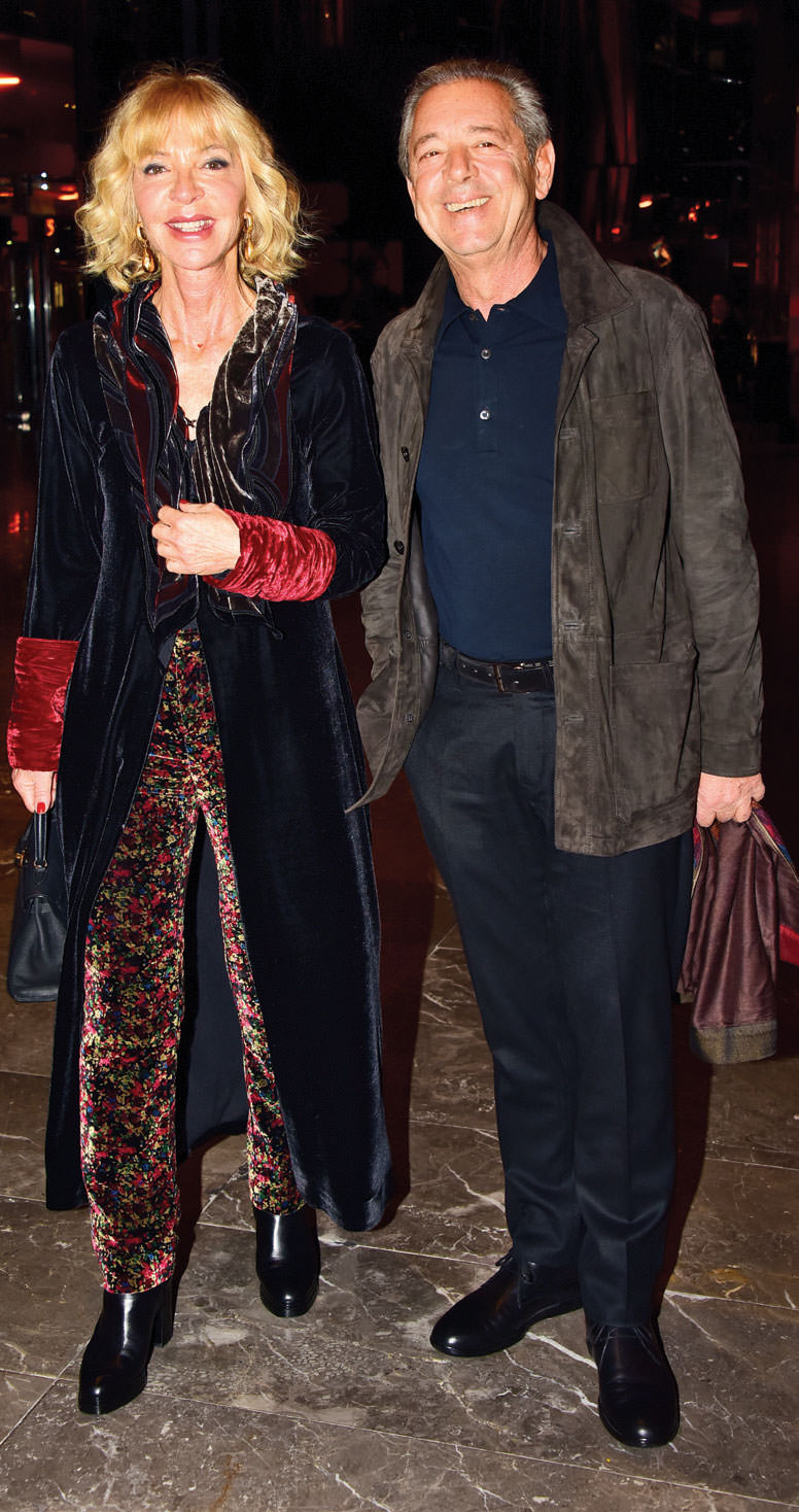 Denklanşöre Afrika için bastı 