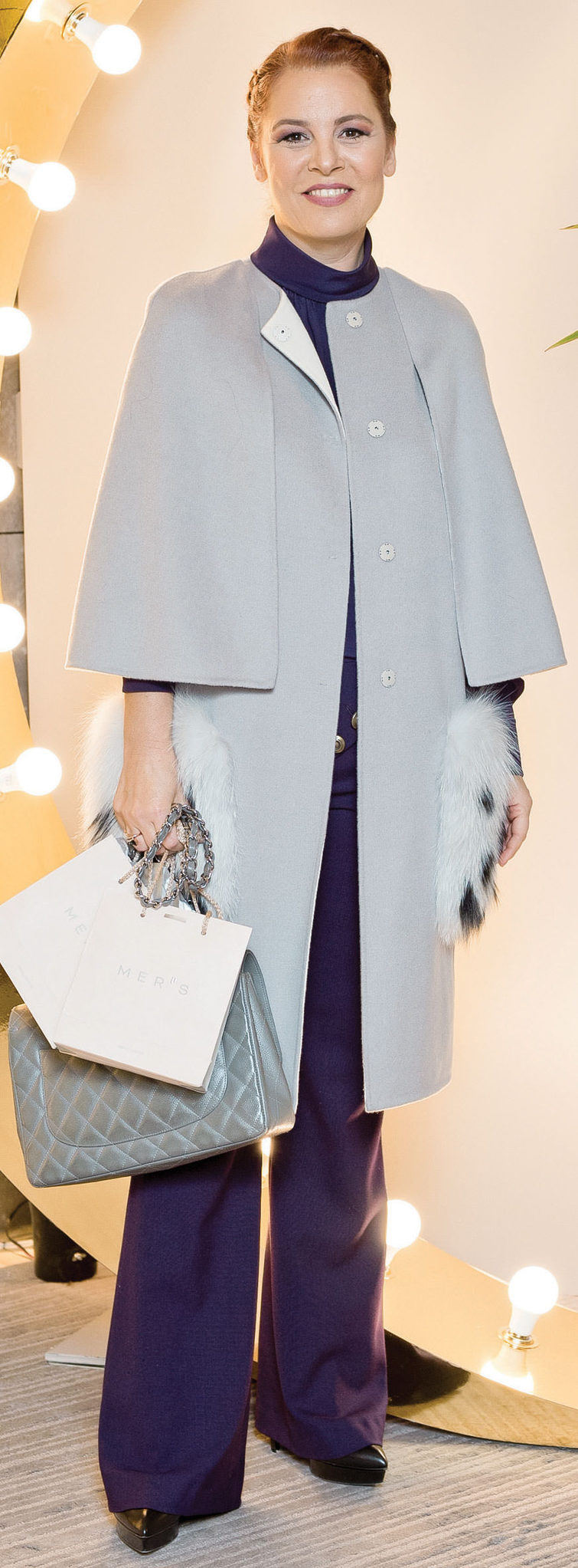 Yeni mağazaya görkemli açılış 