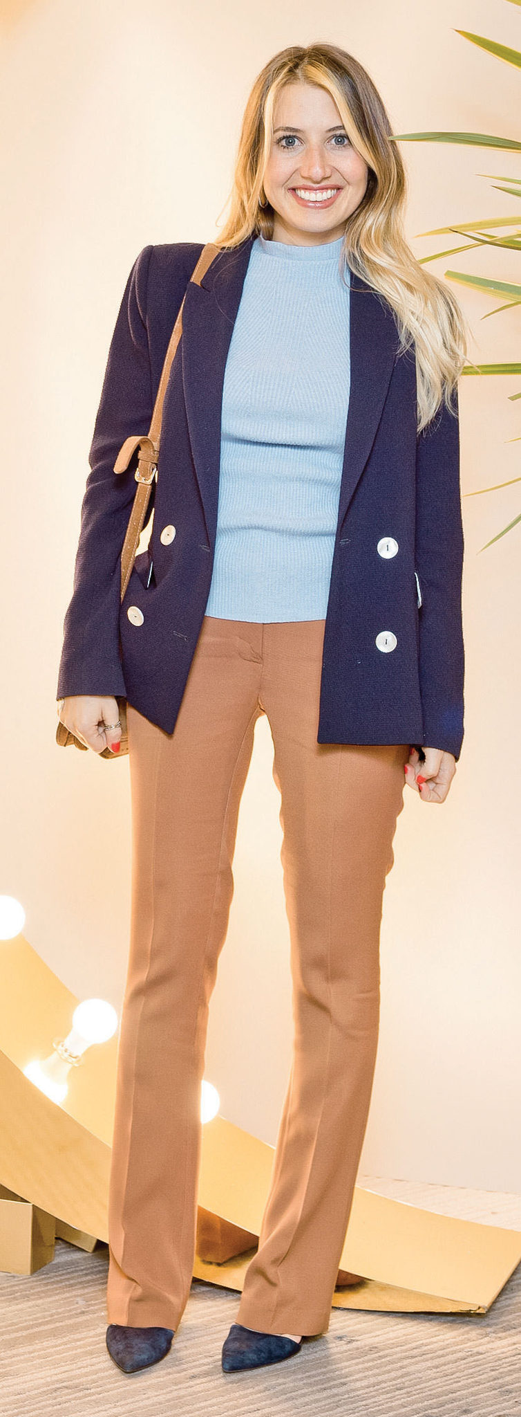 Yeni mağazaya görkemli açılış 