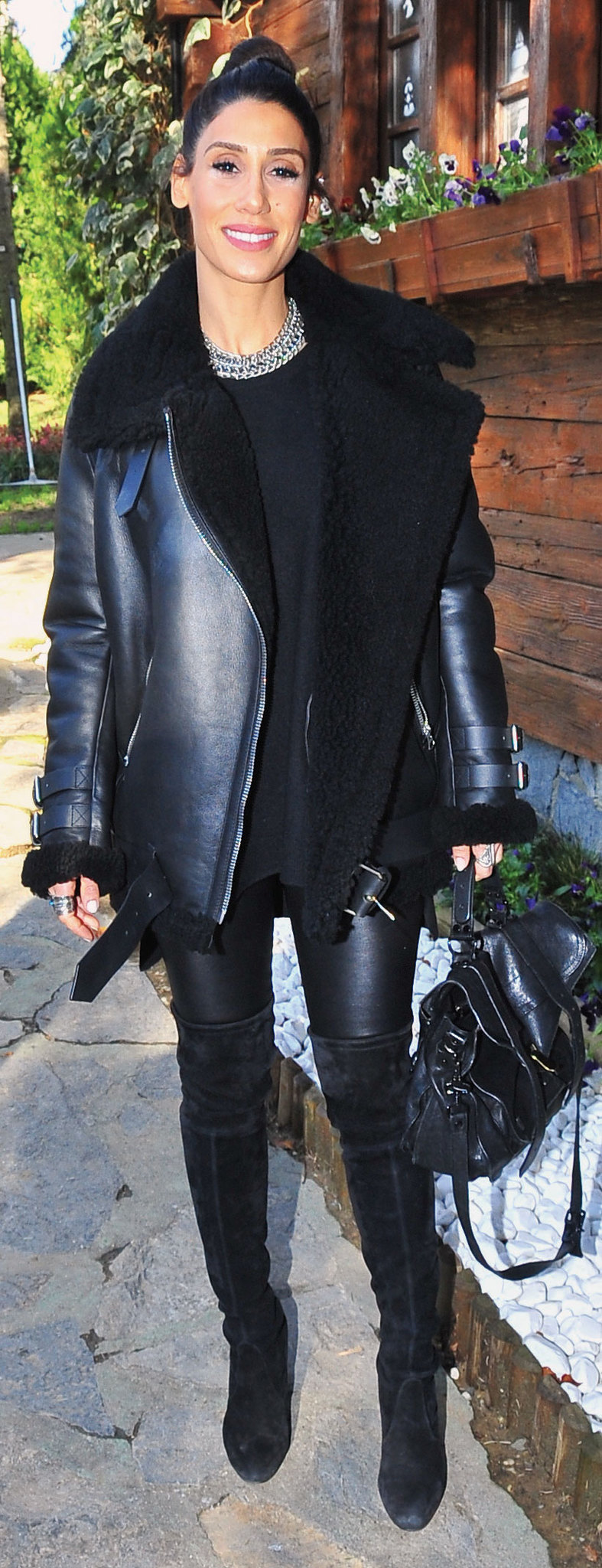 Çocuklar için el ele verdiler 