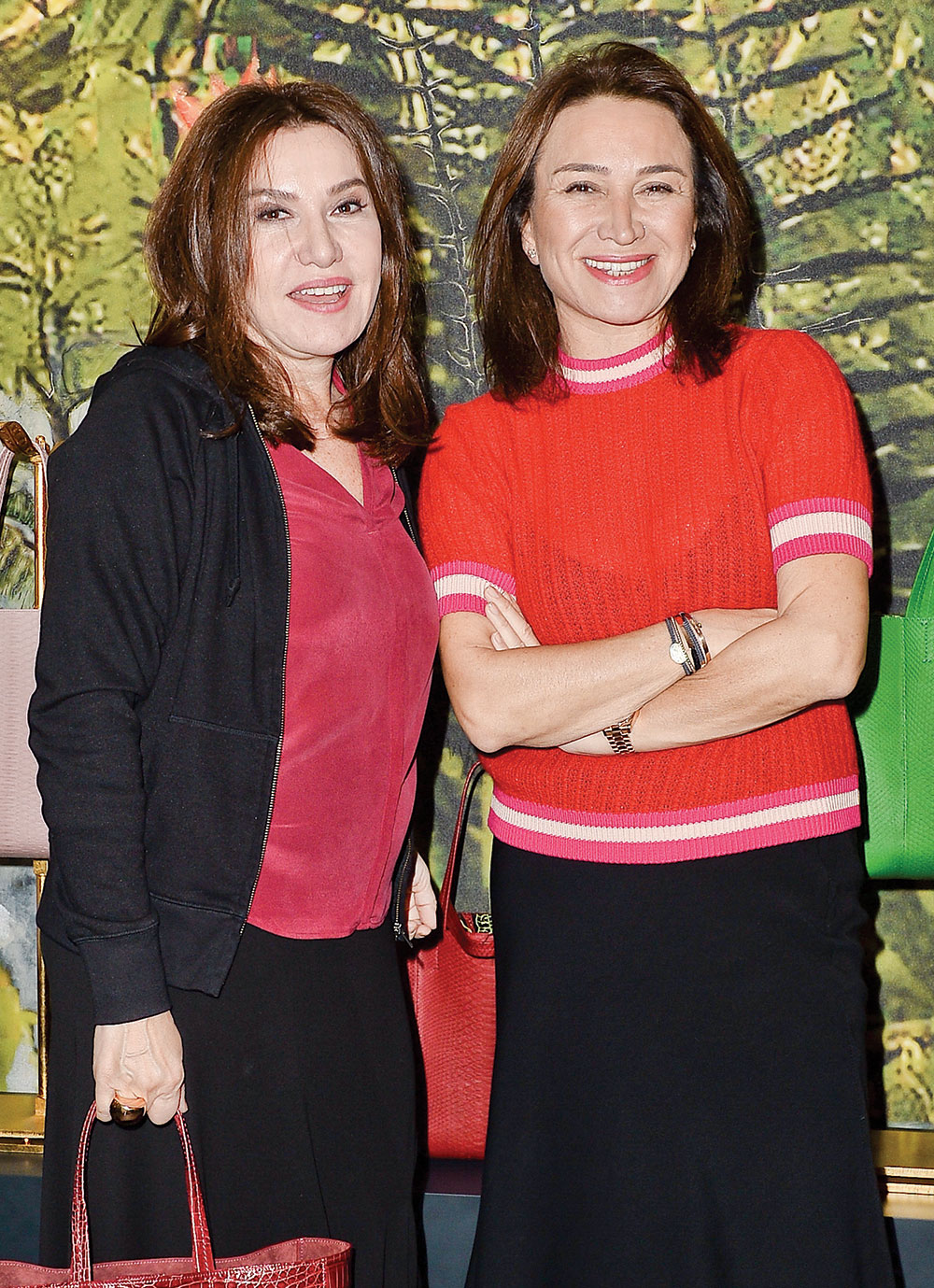 Dostlarına davet verdi