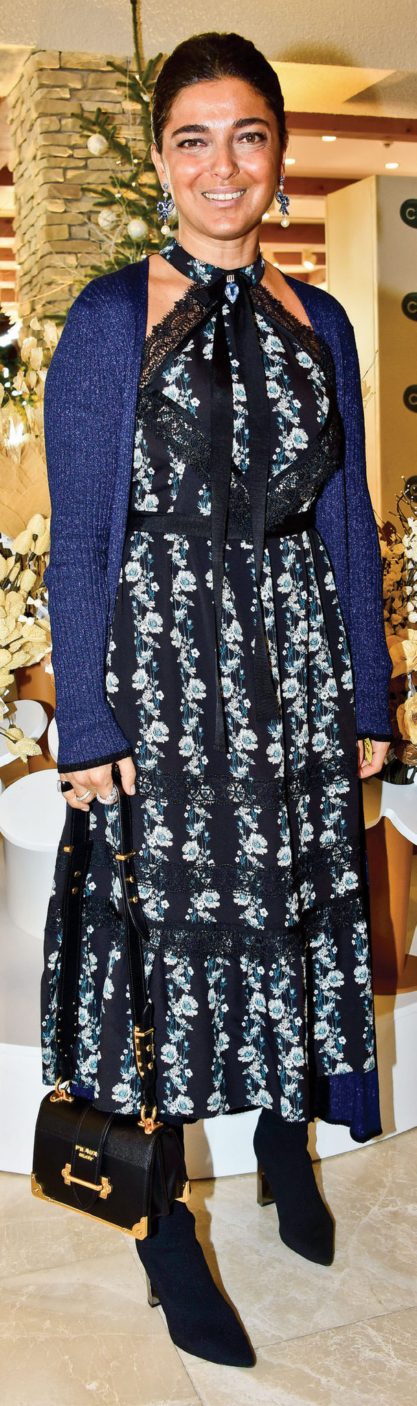 Yeni konsepte ünlü isimlerden büyük ilgi