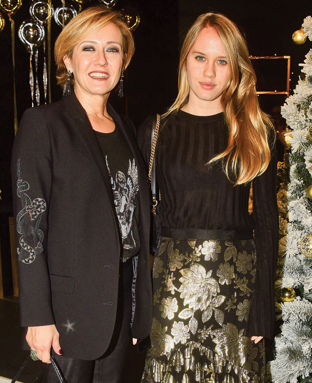 İlk organizasyonunu  kendisi için yaptı