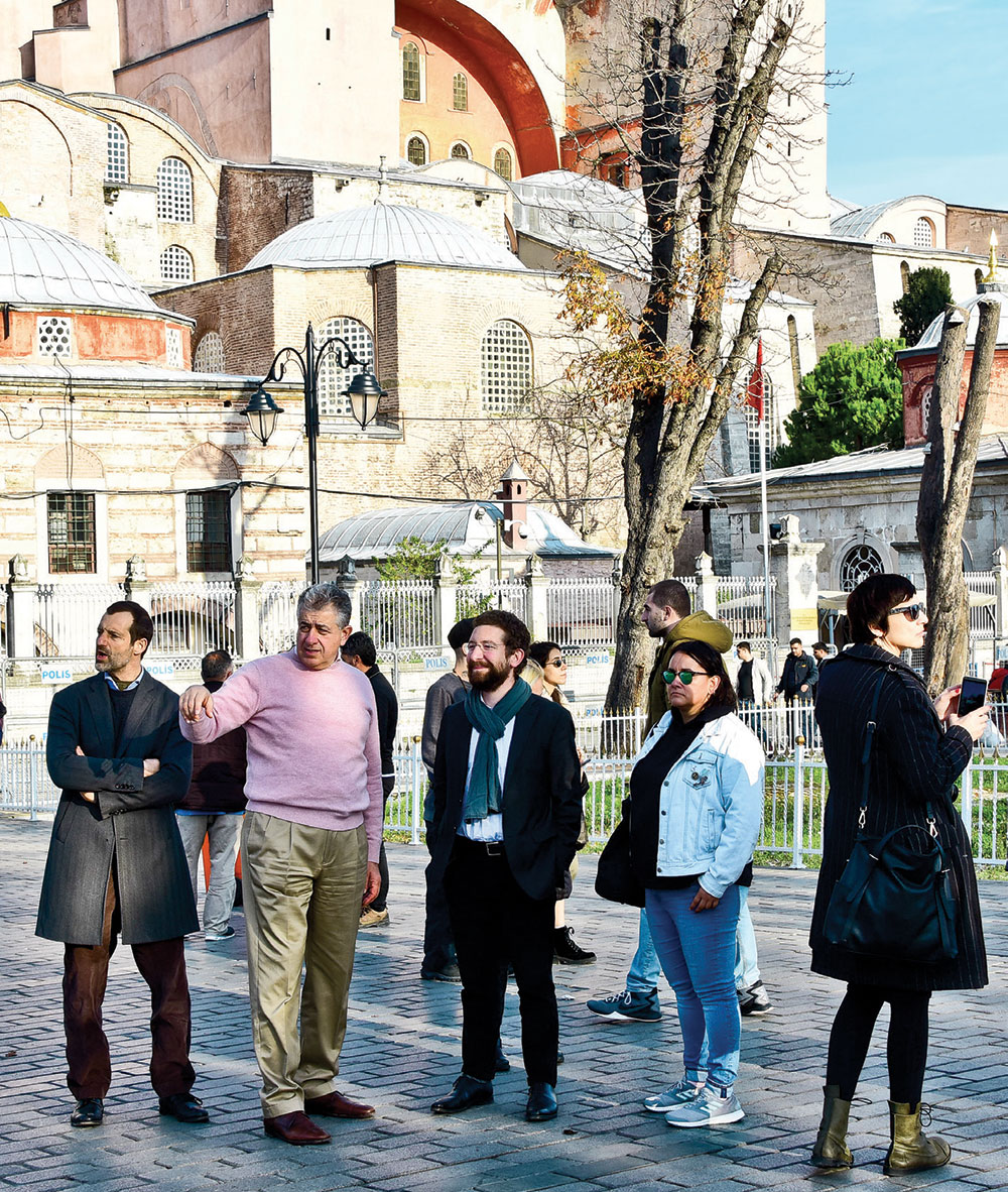 Sabah dünya basınını ağırlıyor