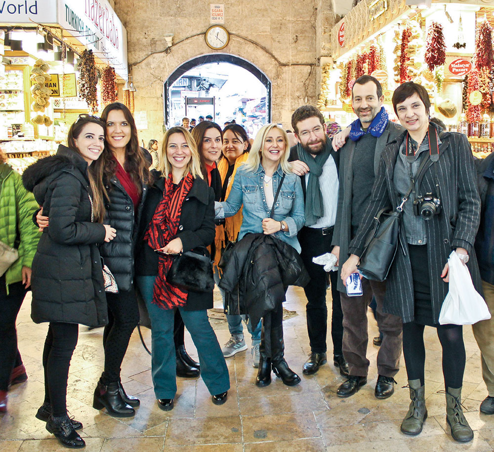 Sabah dünya basınını ağırlıyor