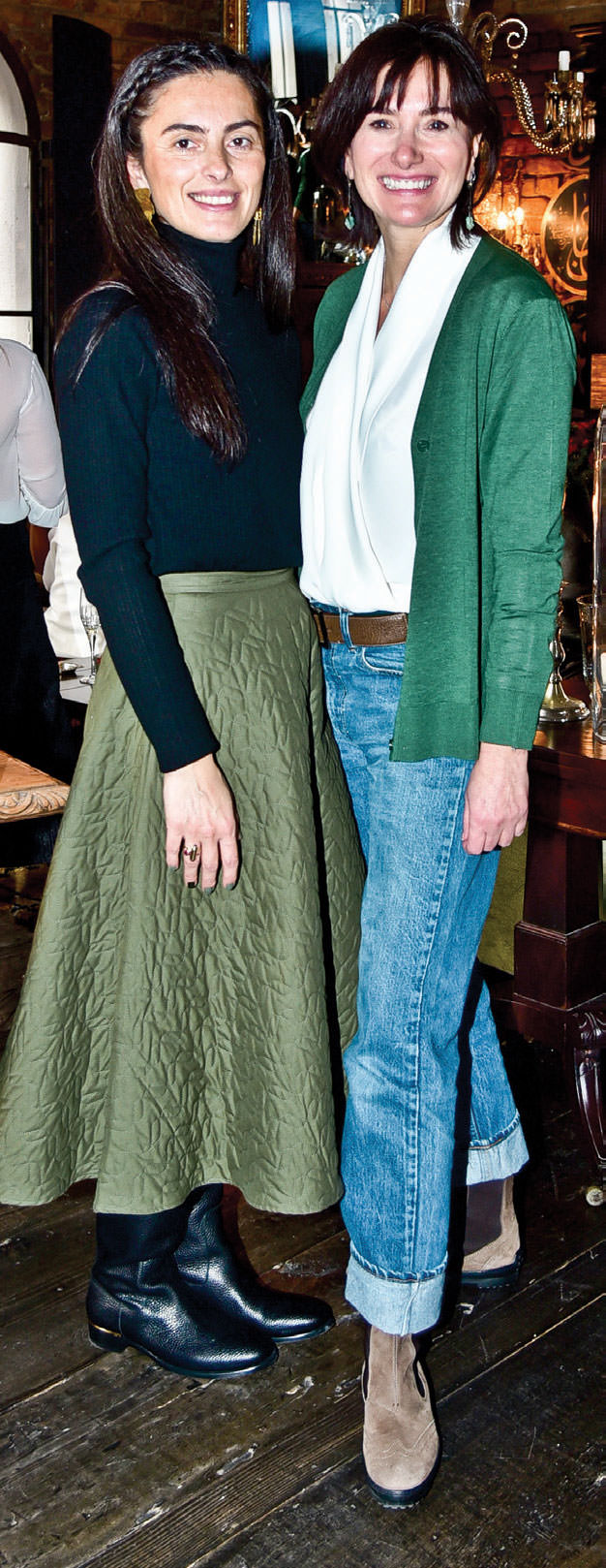 Mücevher ışıltısında yılbaşı partisi