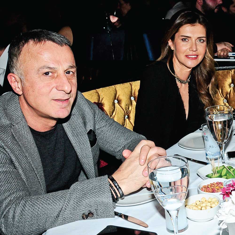 Ebru gündeş ile erken kutlama