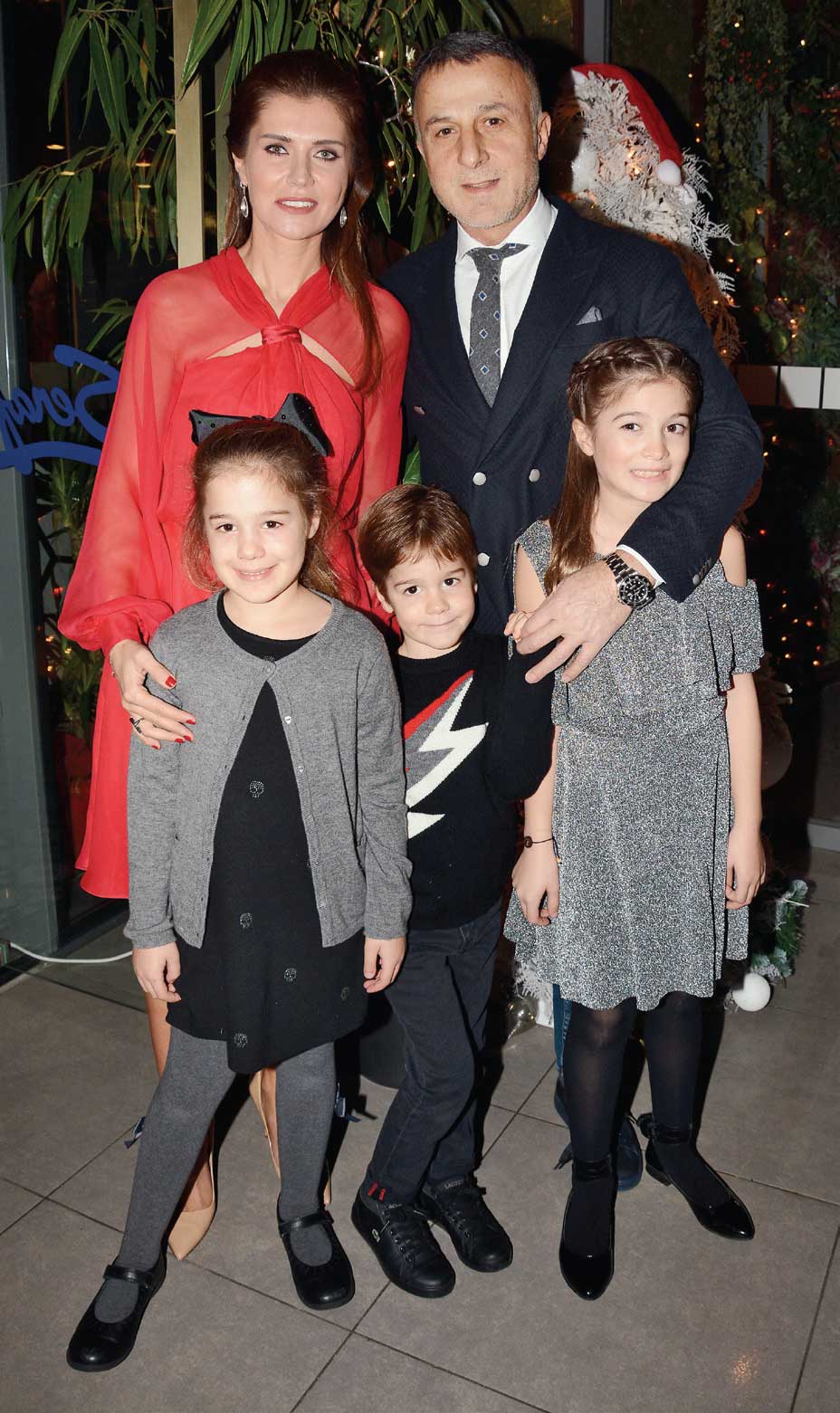 Yeni yıla ailece eğlenerek girdiler