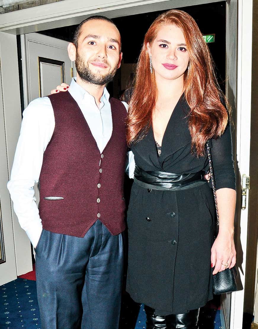 Ebru gündeş ile erken kutlama