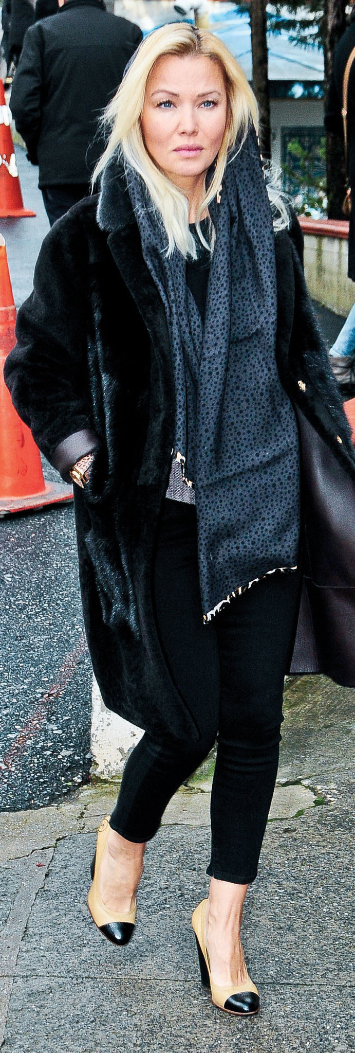 Son yolculuğuna uğurlandı