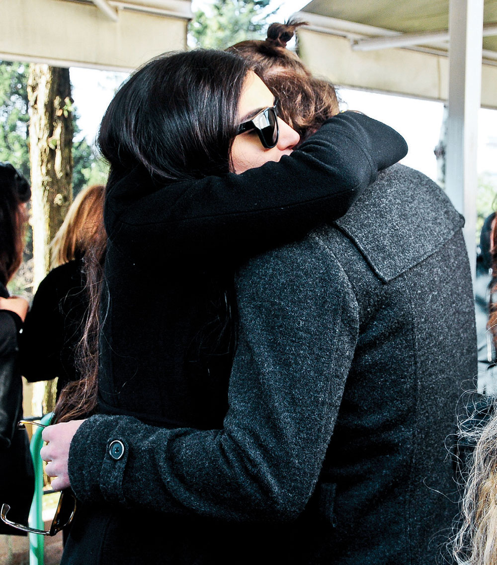 Son yolculuğuna uğurlandı