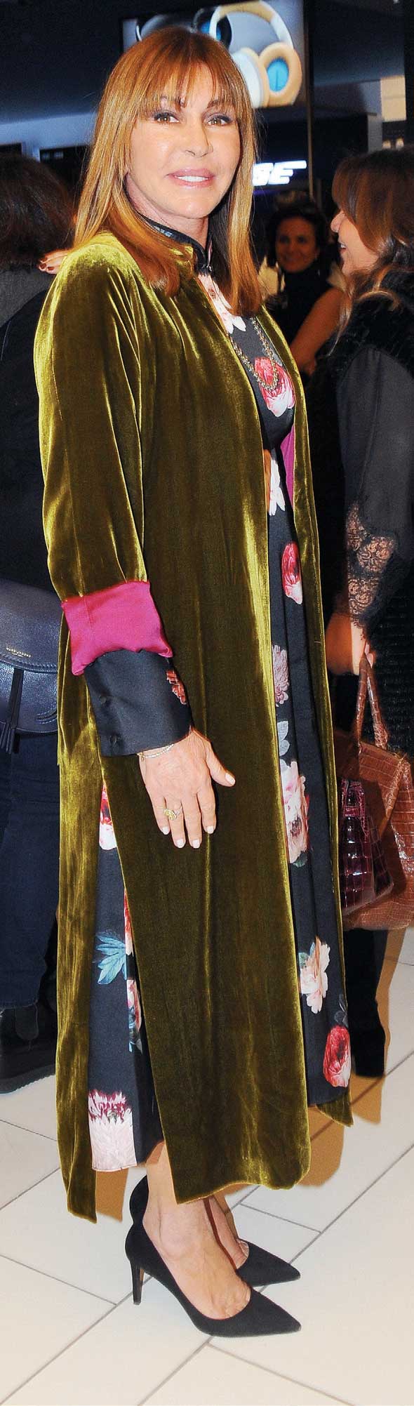 Yeni nesil mağazaya görkemli açılış 