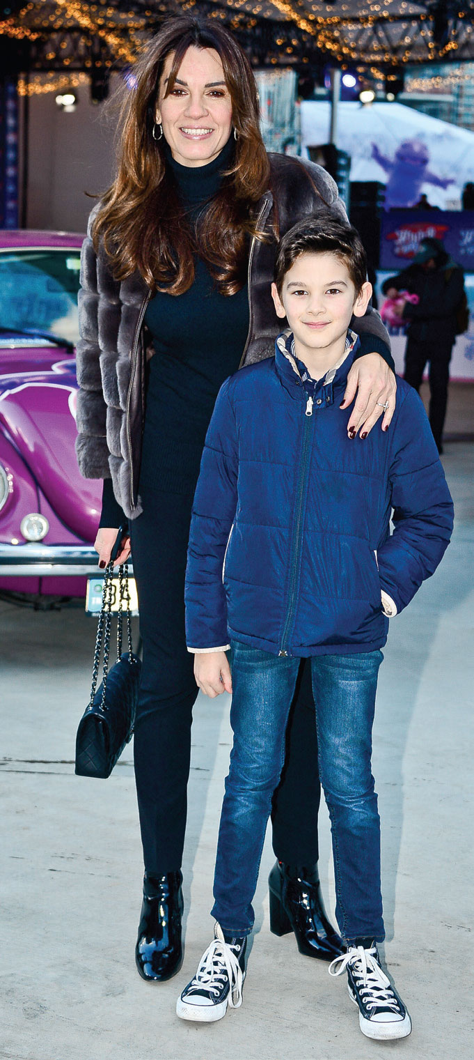 Ünlü isimler açılışta buluştu