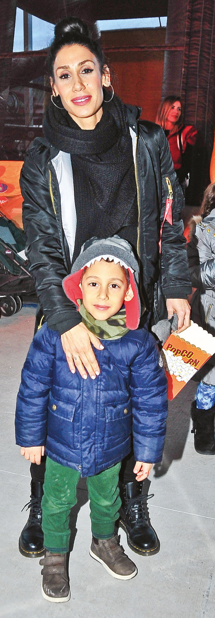 Ünlü isimler açılışta buluştu