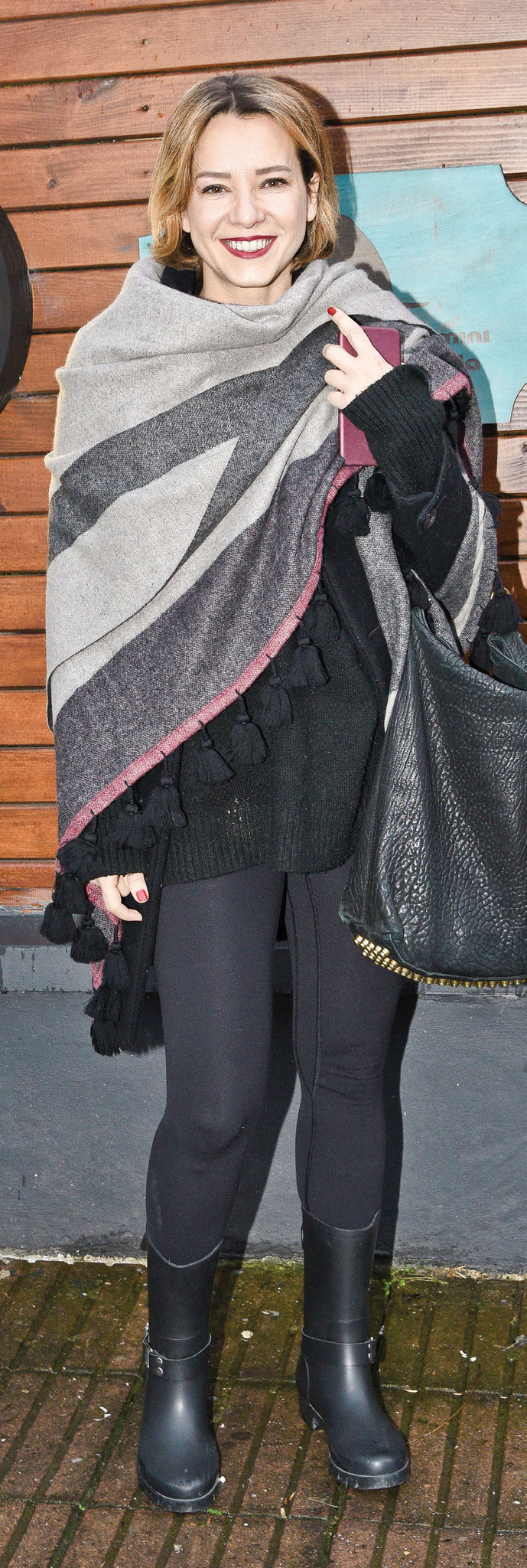 'Jönler' sergisi Bebek'te açıldı